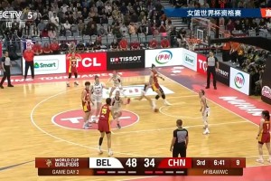 夏联国王力克快船保持不败 45号秀夏普21分阿卡夫19+7