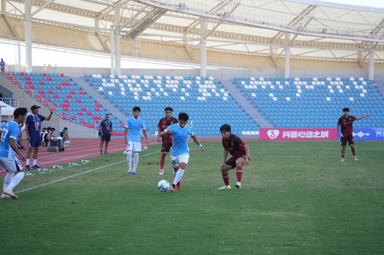 侯博文连场制胜球 深圳U20客场1-0陕西取两连胜 侯博文连场制胜球 深圳U20客场1-0陕西取两连胜