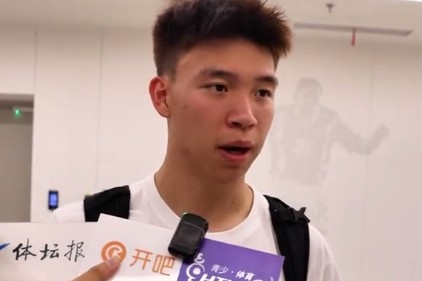 王钰栋赛季第8球：目标先给浙江队拿冠军，跟米特里策学了很多