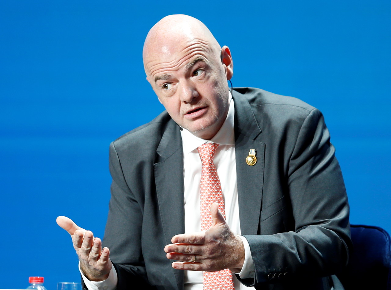 欧盟体育专员炮轰FIFA:足球不是棒球,出售世界杯股份越界 欧盟体育专员炮轰FIFA:足球不是棒球,出售世界杯股份越界