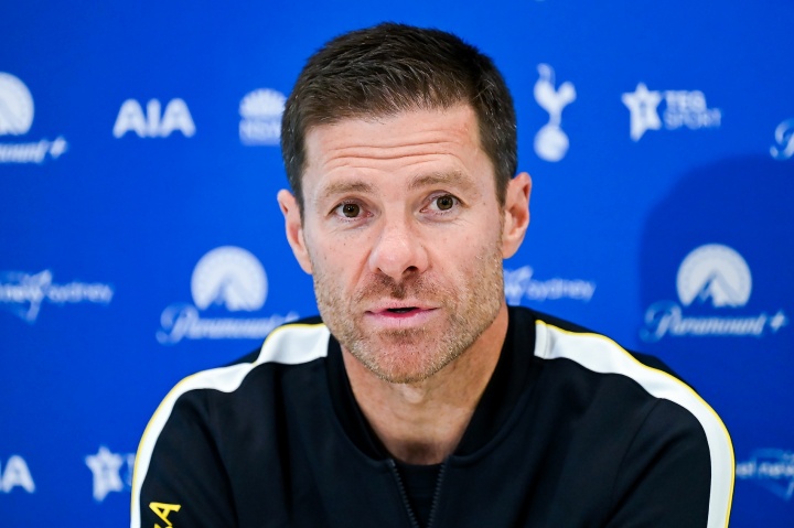 阿隆索反对FIFA子公司提案:足球必须属于人民