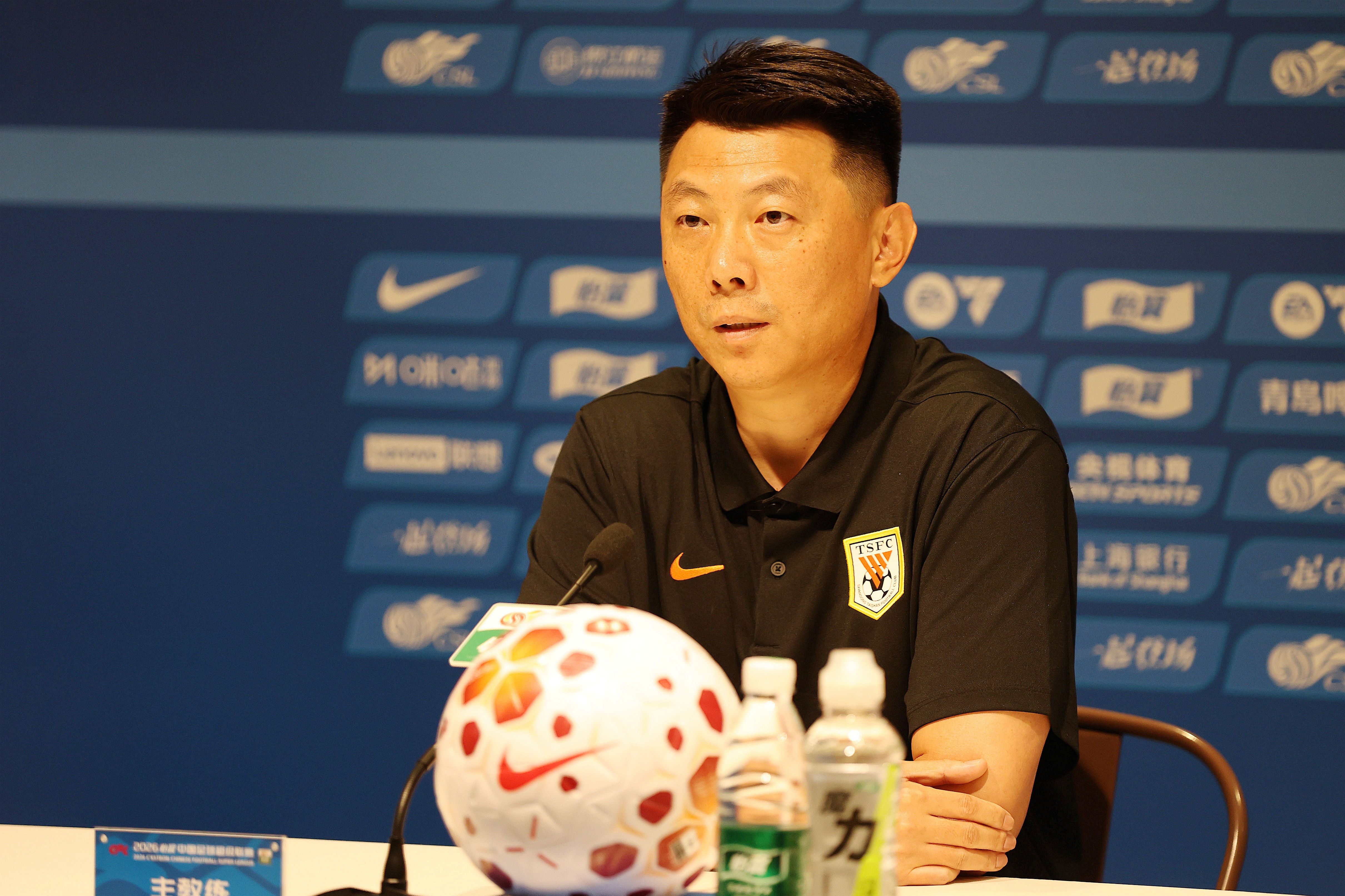 客场1-0终结十年不胜 泰山十人零封海港