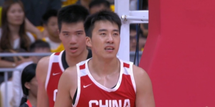 中国男篮三场热身赛球员评分 赵继伟3分焦泊乔赵嘉义7.5分 中国男篮三场热身赛球员评分 赵继伟3分焦泊乔赵嘉义7.5分