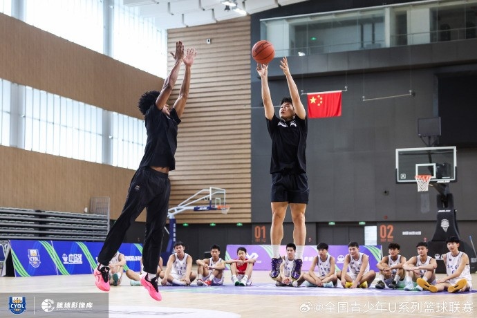 海南U15男篮全国夺冠 决赛88-77力克河北 海南U15男篮全国夺冠 决赛88-77力克河北
